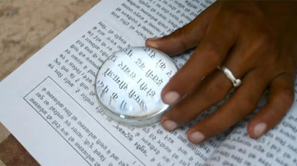 Image of a magnifying glass